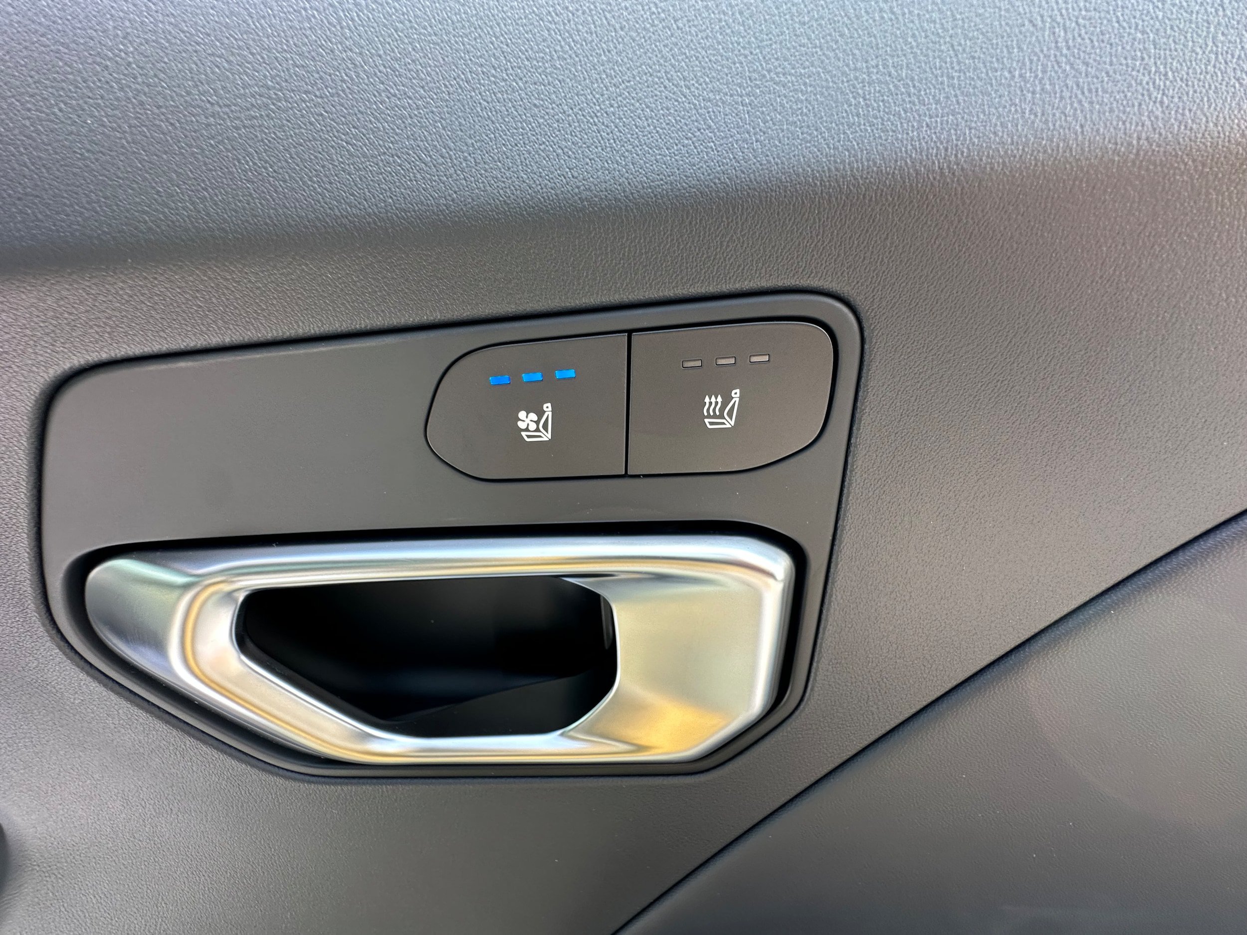 New 2026 Kia K4 GT-Line w/ GT-Line Premium Package FWD image 20