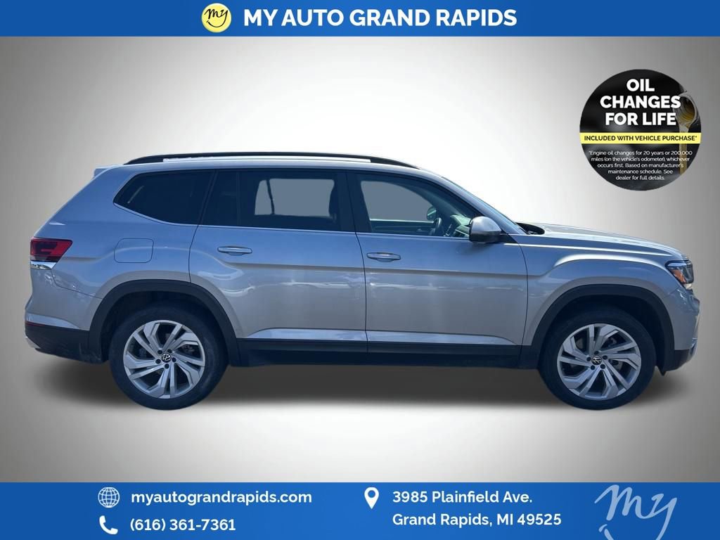 Used 2021 Volkswagen Atlas SE w/ Towing Package AWD/4WD image 4