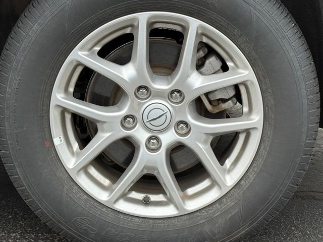 Used 2025 Chrysler Pacifica Select image 10