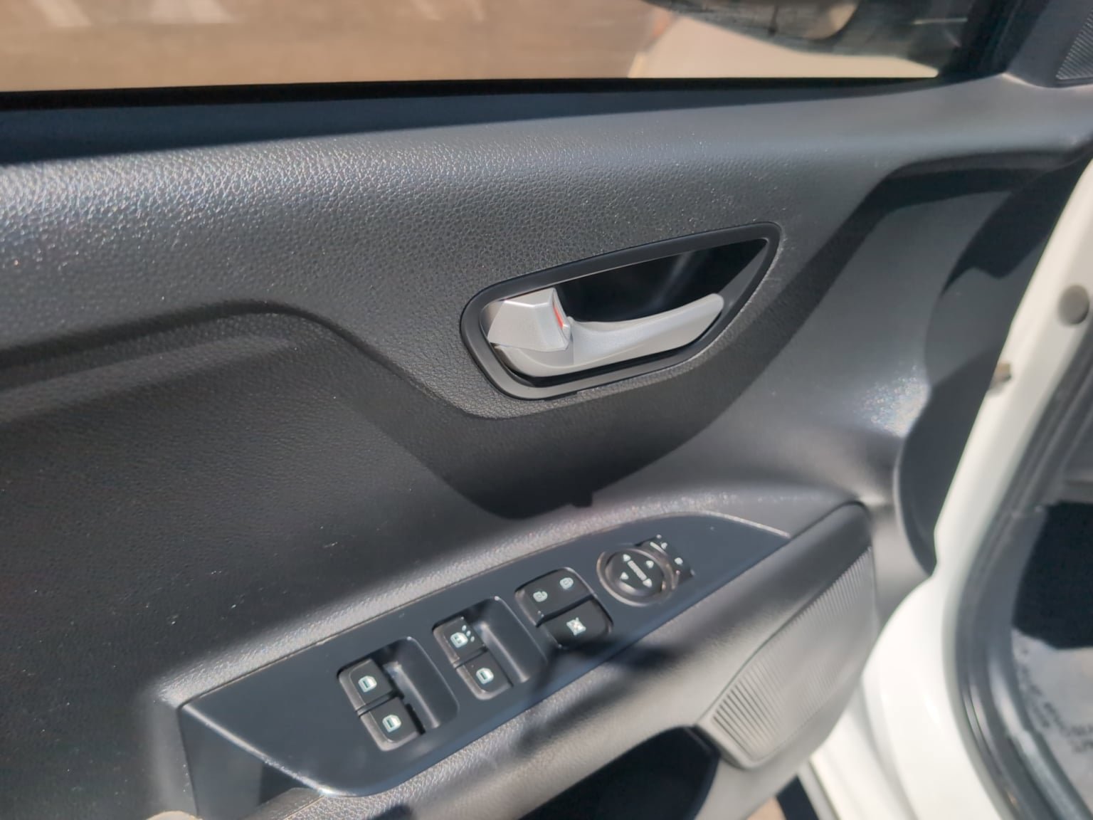 Used 2021 Kia Rio S FWD image 11