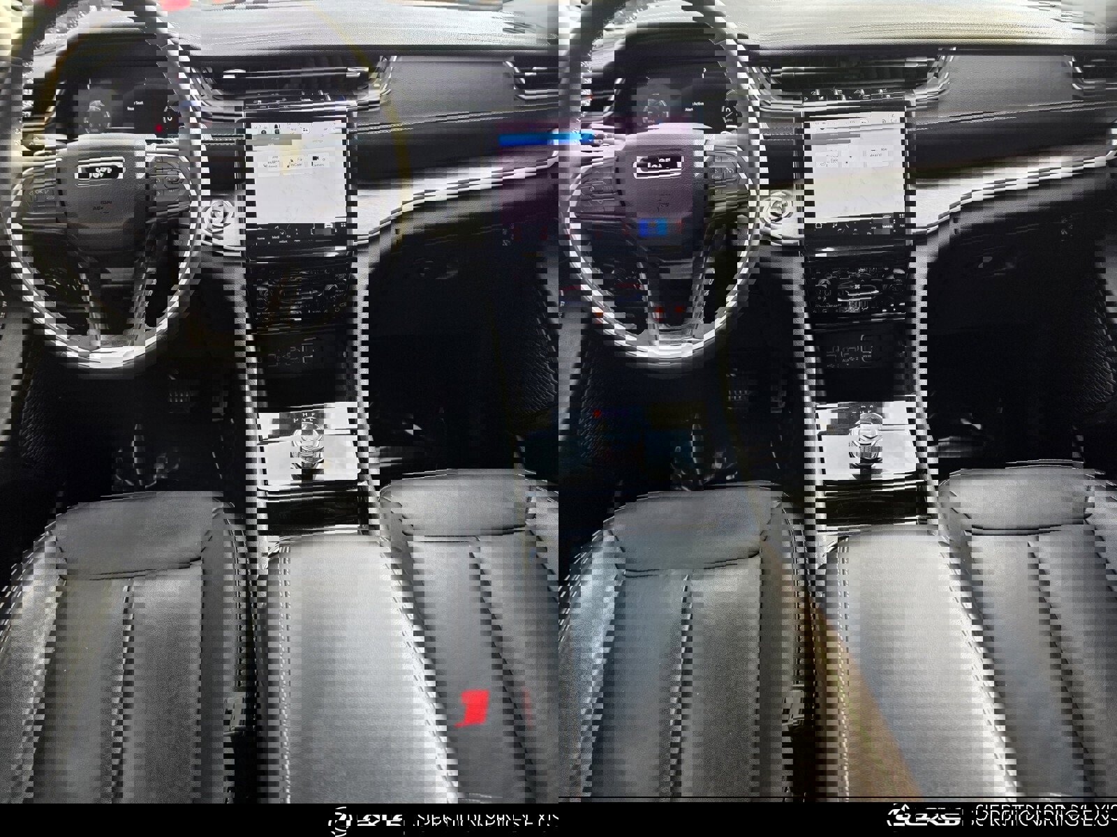 Used 2023 Jeep Grand Cherokee L Limited w/ Black Appearance Package image 26