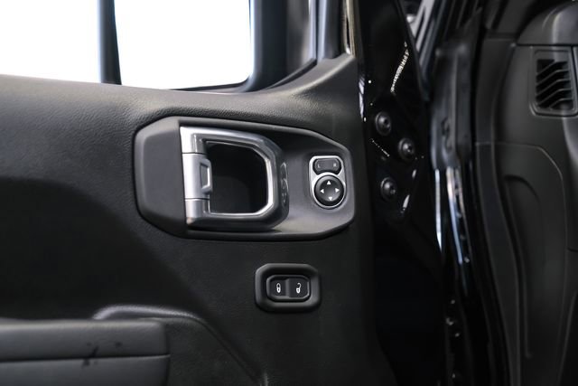 Used 2025 Jeep Gladiator Sport AWD/4WD image 54