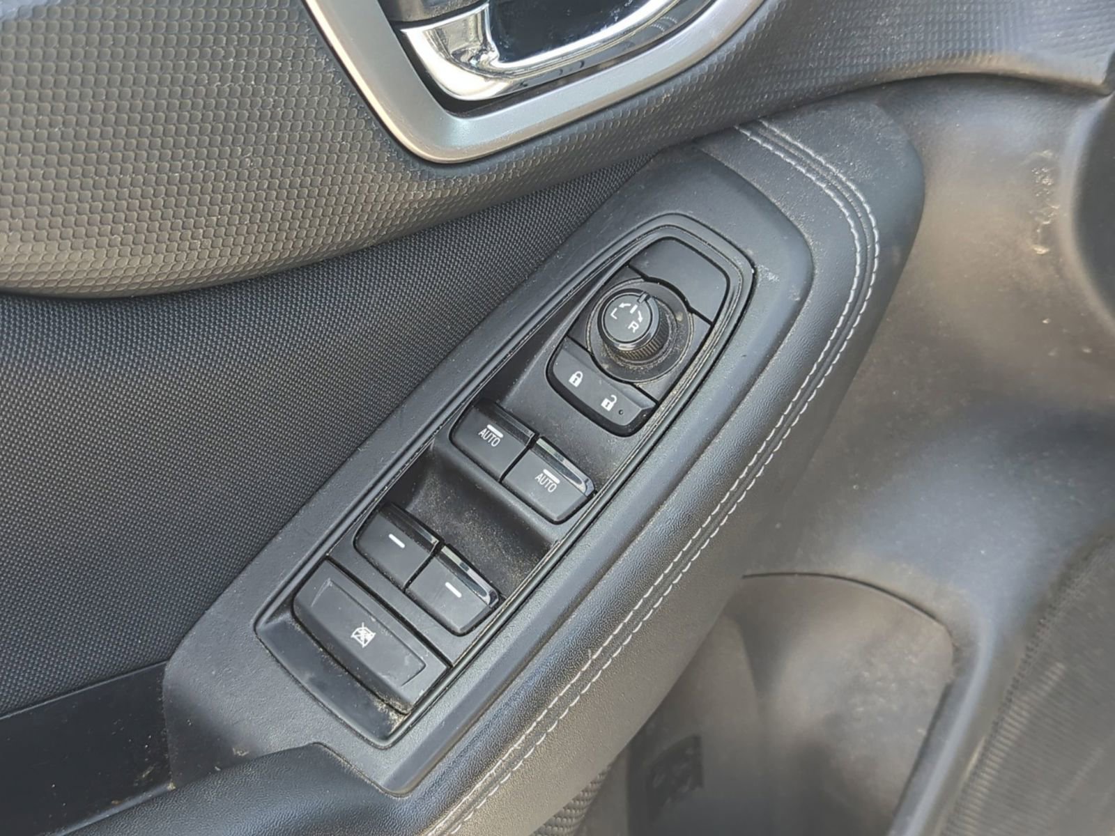 Used 2021 Subaru Forester Premium image 13