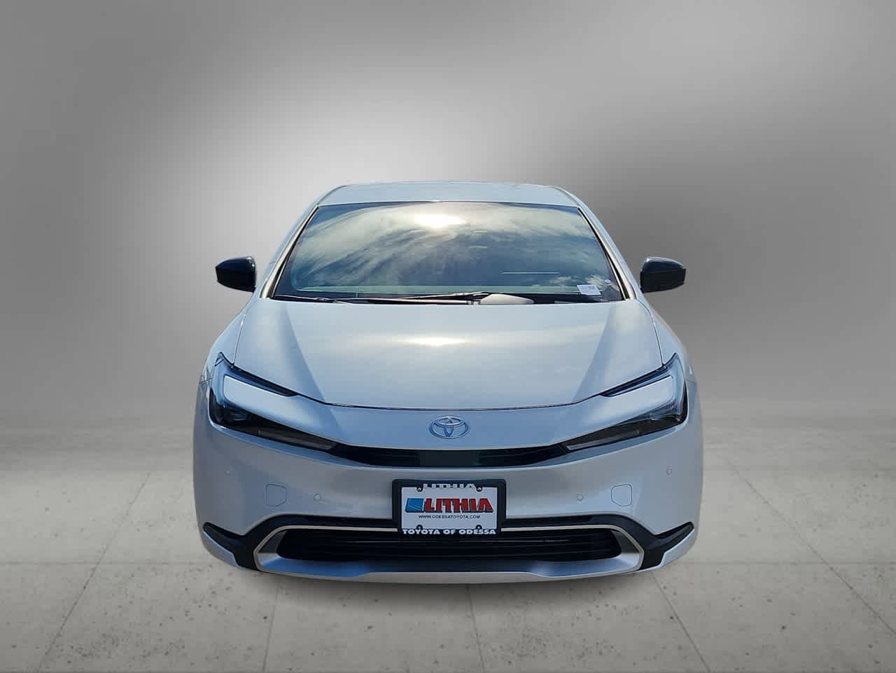 New 2026 Toyota Prius Plug-In Hybrid FWD image 3