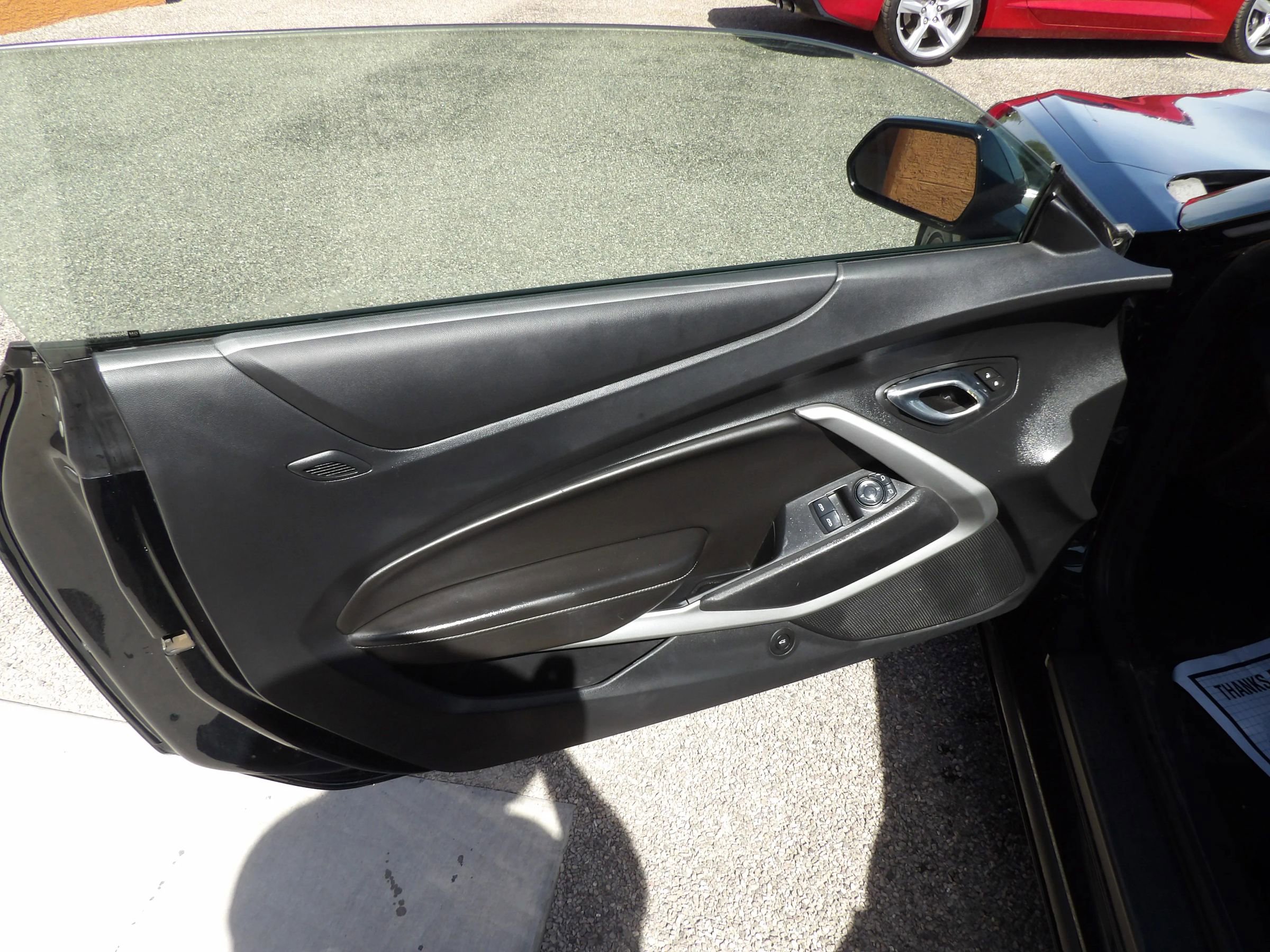 Used 2017 Chevrolet Camaro LT RWD image 9