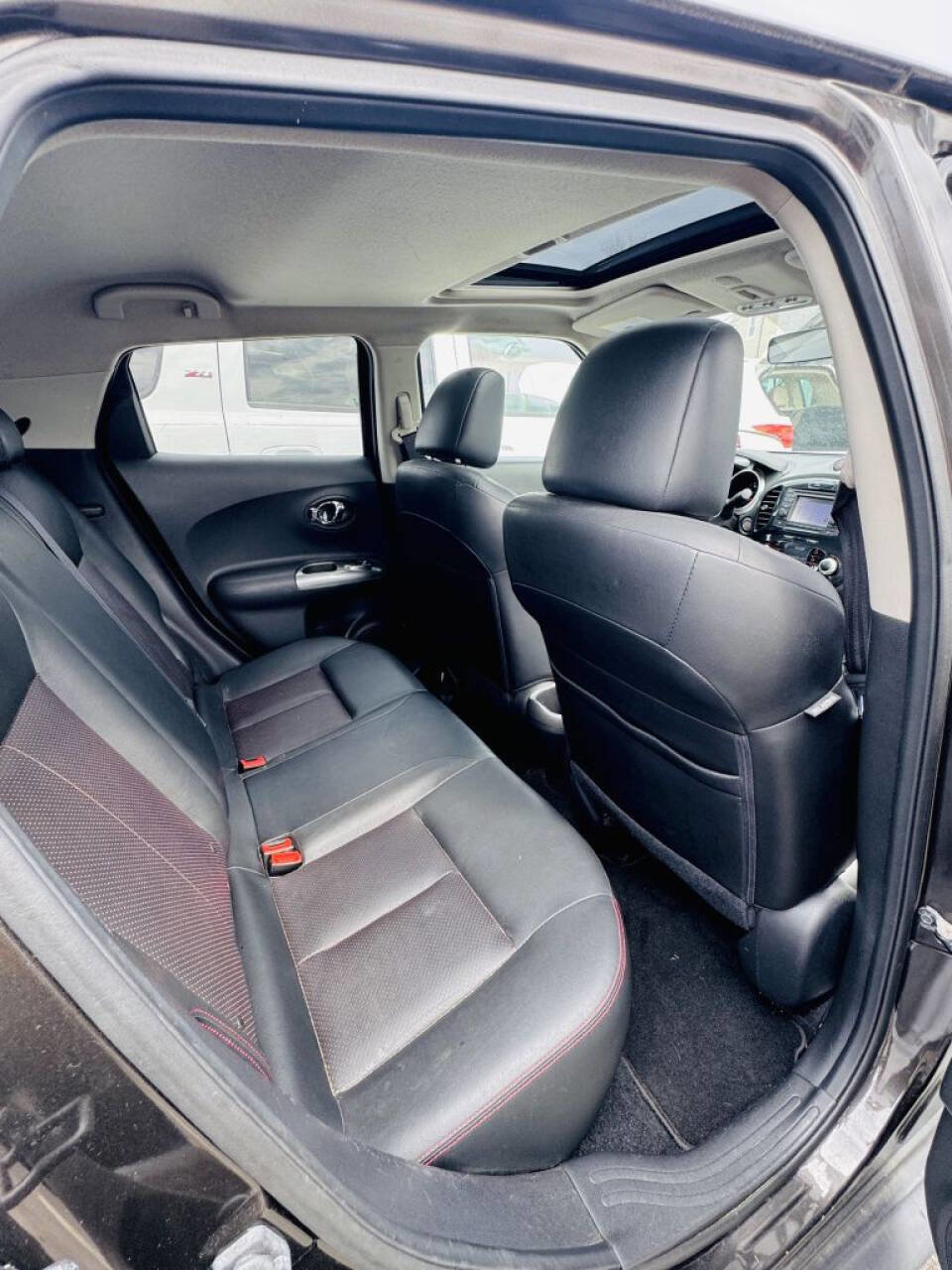 Used 2013 Nissan Juke SL image 7