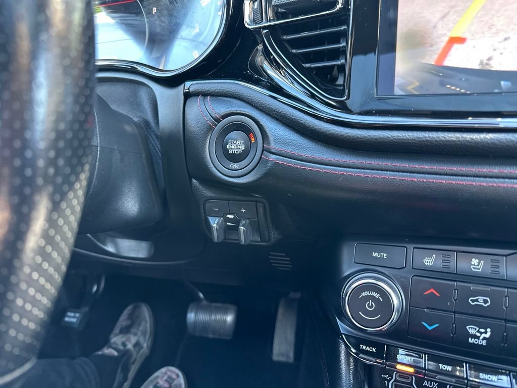 Used 2021 Dodge Durango R/T w/ Tow 'N Go Group AWD/4WD image 39