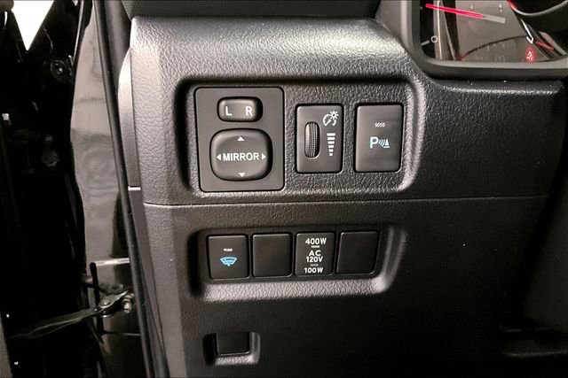 Used 2017 Toyota 4Runner Limited image 39
