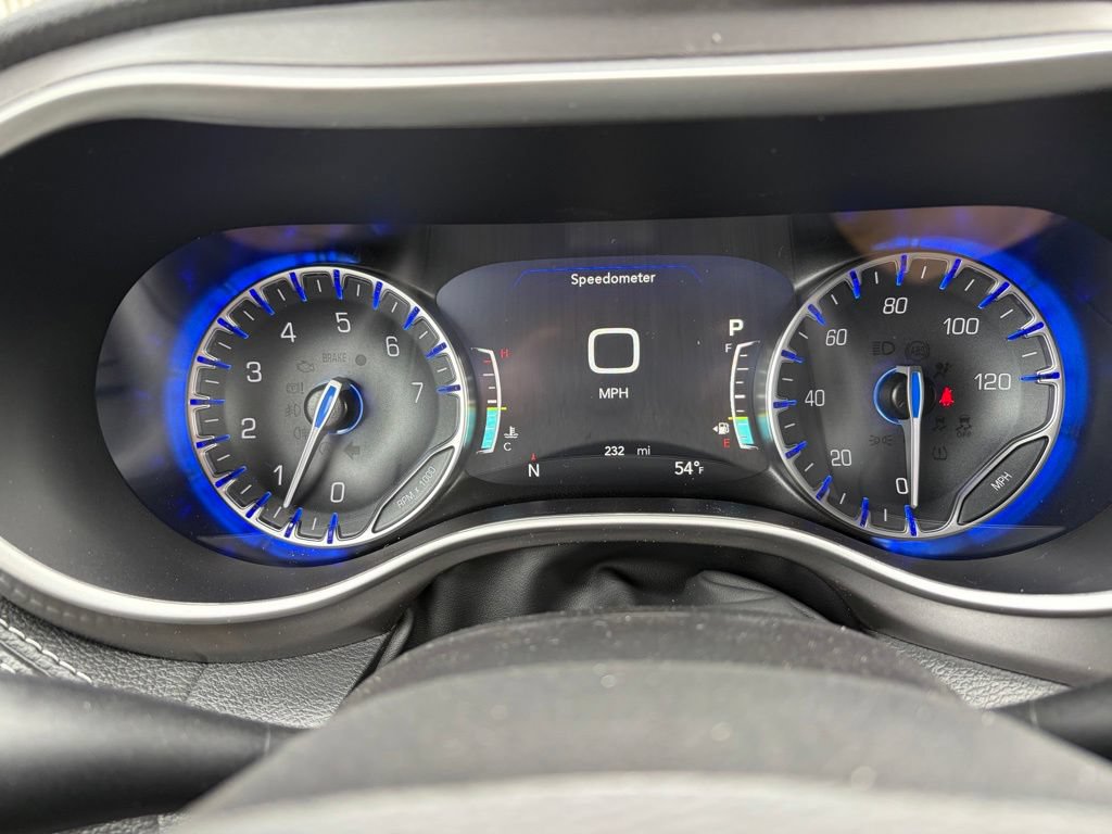 New 2026 Chrysler Pacifica Select AWD/4WD image 26