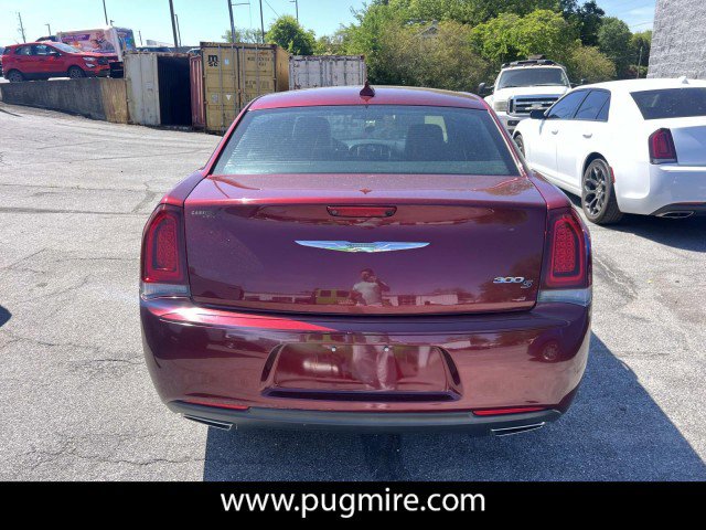 Used 2019 Chrysler 300 S image 5