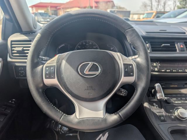 Used 2012 Lexus CT 200h Premium w/ Premium Audio Pkg FWD image 10