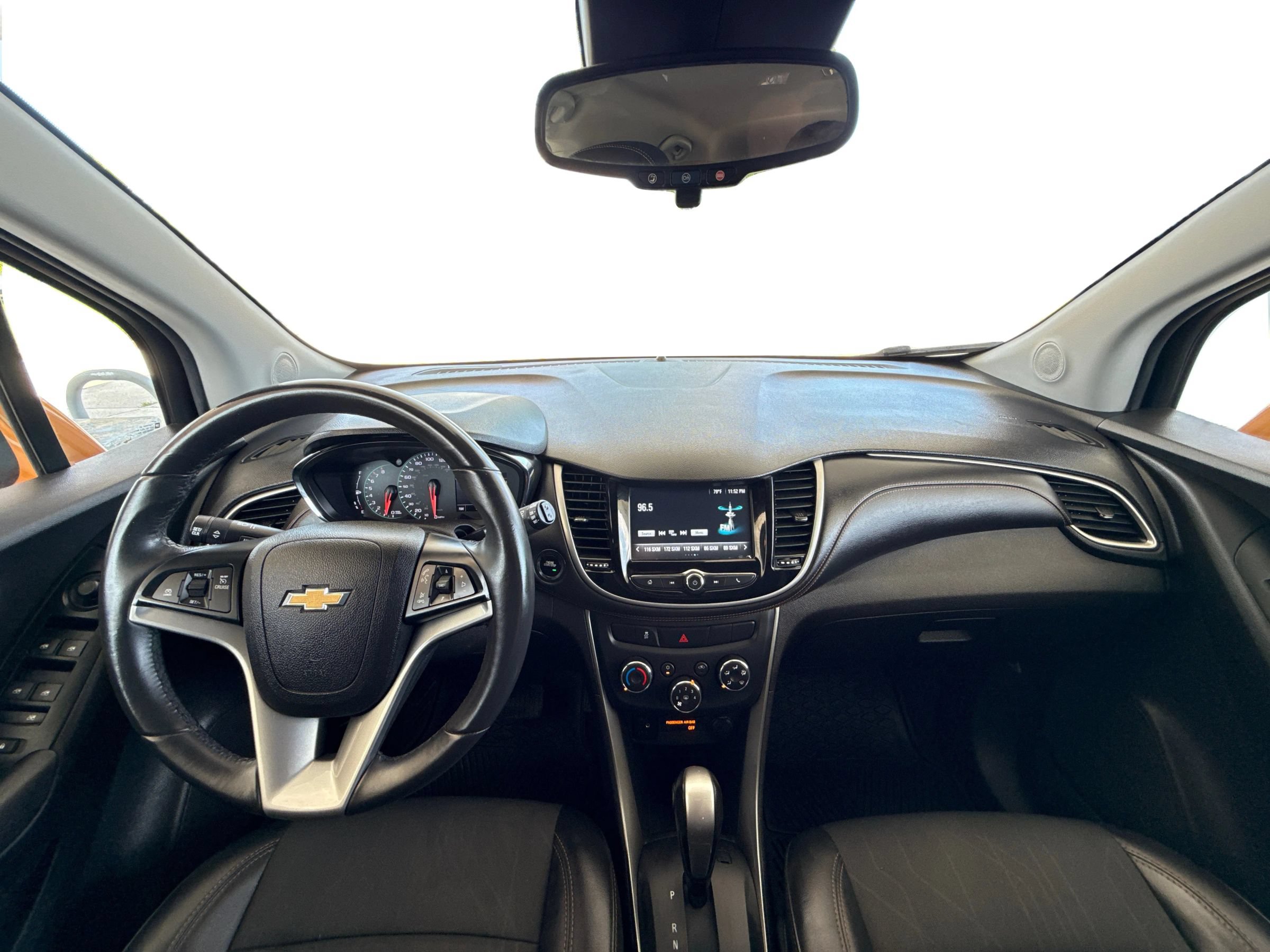 Used 2017 Chevrolet Trax LT w/ LT Convenience Package AWD/4WD image 22