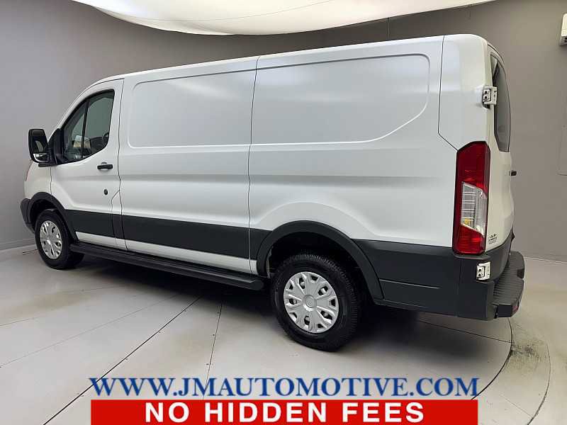 Used 2016 Ford Transit 250 130 Low Roof w/ Exterior Upgrade Package image 3