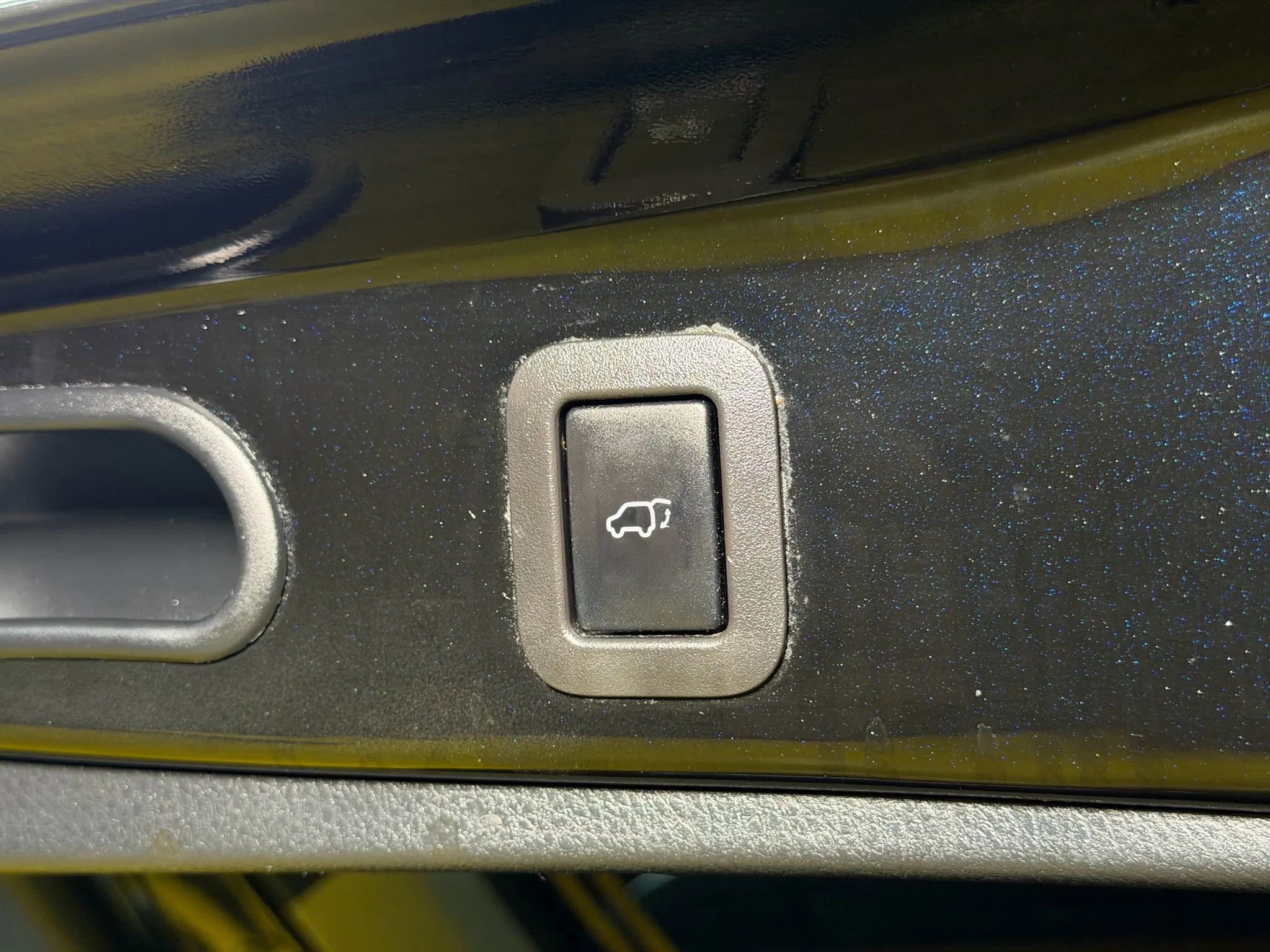 Used 2015 Toyota Highlander Limited Platinum image 15