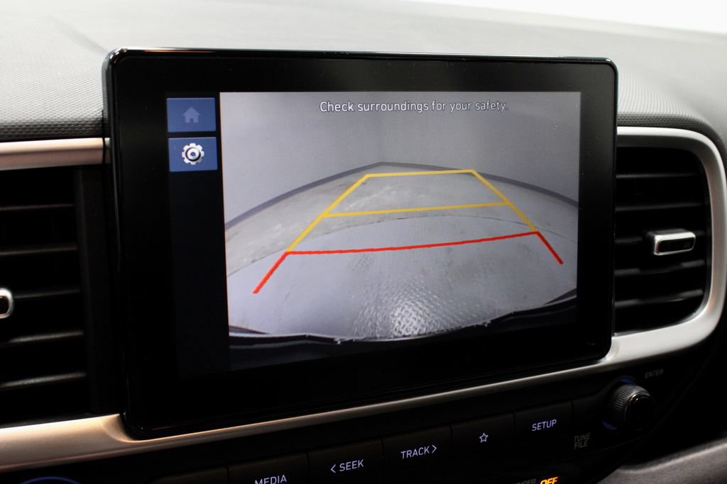Certified 2024 Hyundai Venue SEL FWD image 2