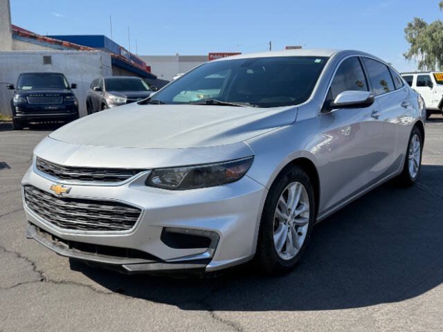 Used 2017 Chevrolet Malibu LT FWD image 7