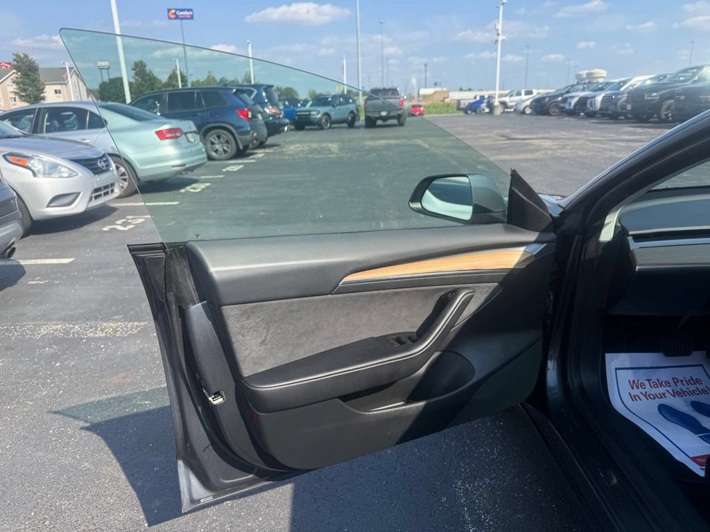Used 2022 Tesla Model 3 Long Range AWD/4WD image 13