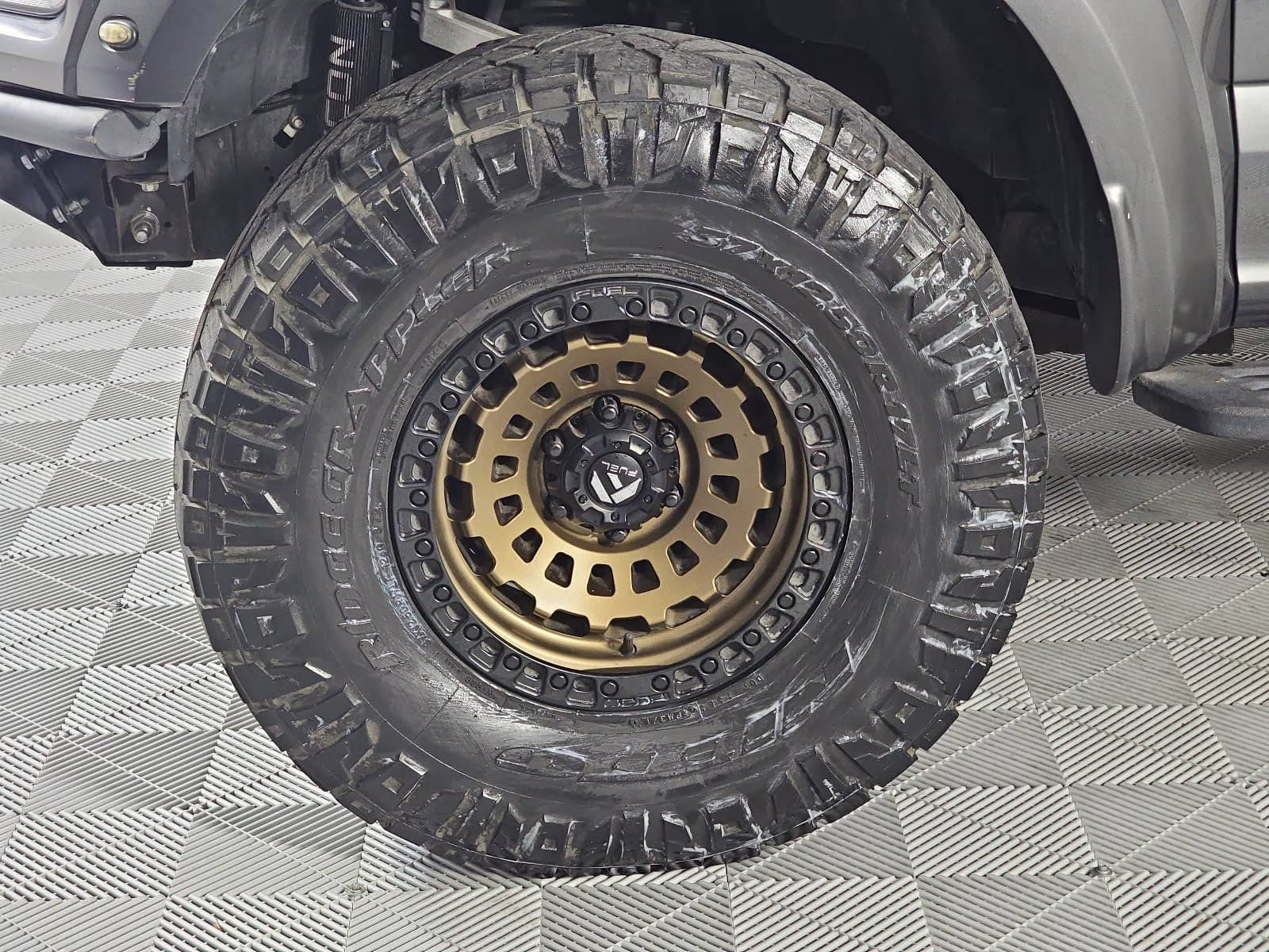 Used 2018 Ford F150 Raptor w/ Equipment Group 802A Luxury AWD/4WD image 10