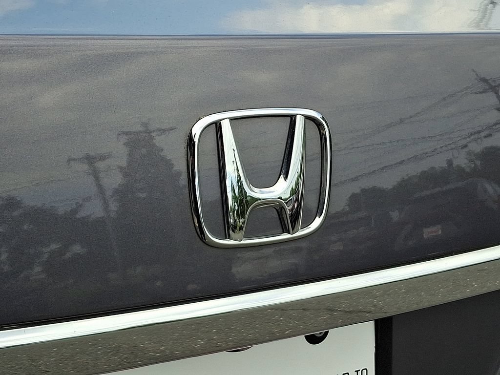 Used 2017 Honda Accord EX image 32
