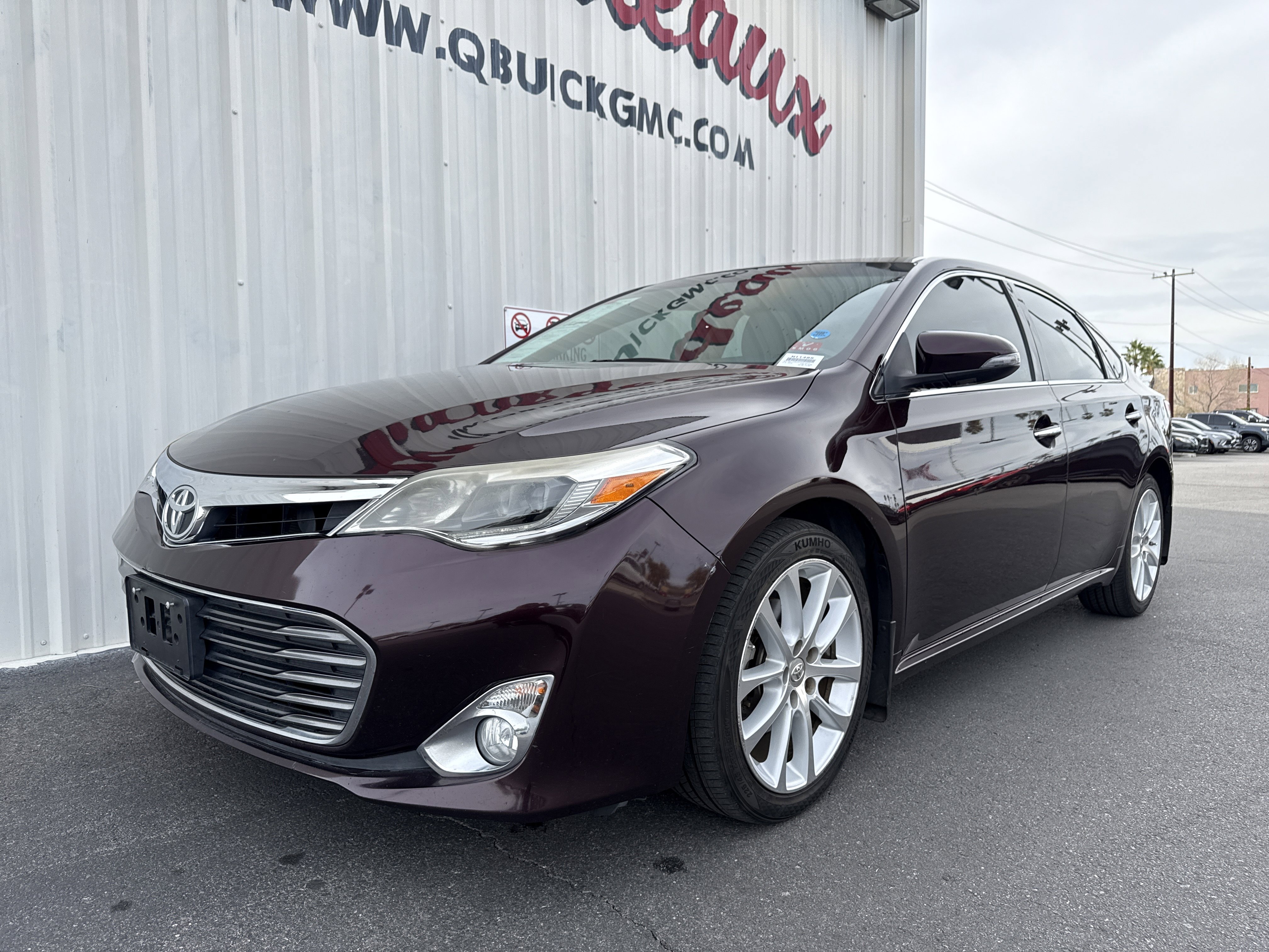 Used 2013 Toyota Avalon Limited image 7