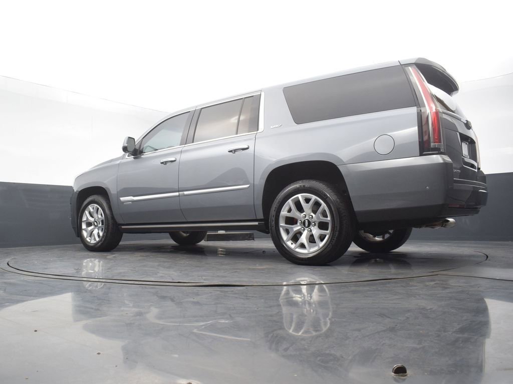 Used 2019 Cadillac Escalade ESV Platinum AWD/4WD image 56