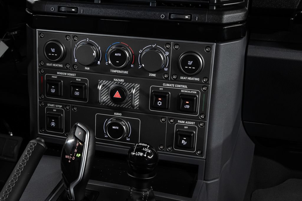 Used 2025 INEOS Grenadier AWD/4WD image 27