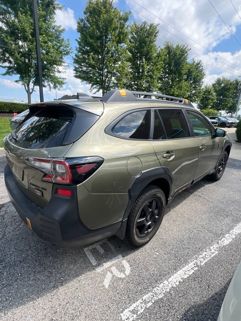 Used 2025 Subaru Outback Wilderness w/ Wilderness Package AWD/4WD image 7