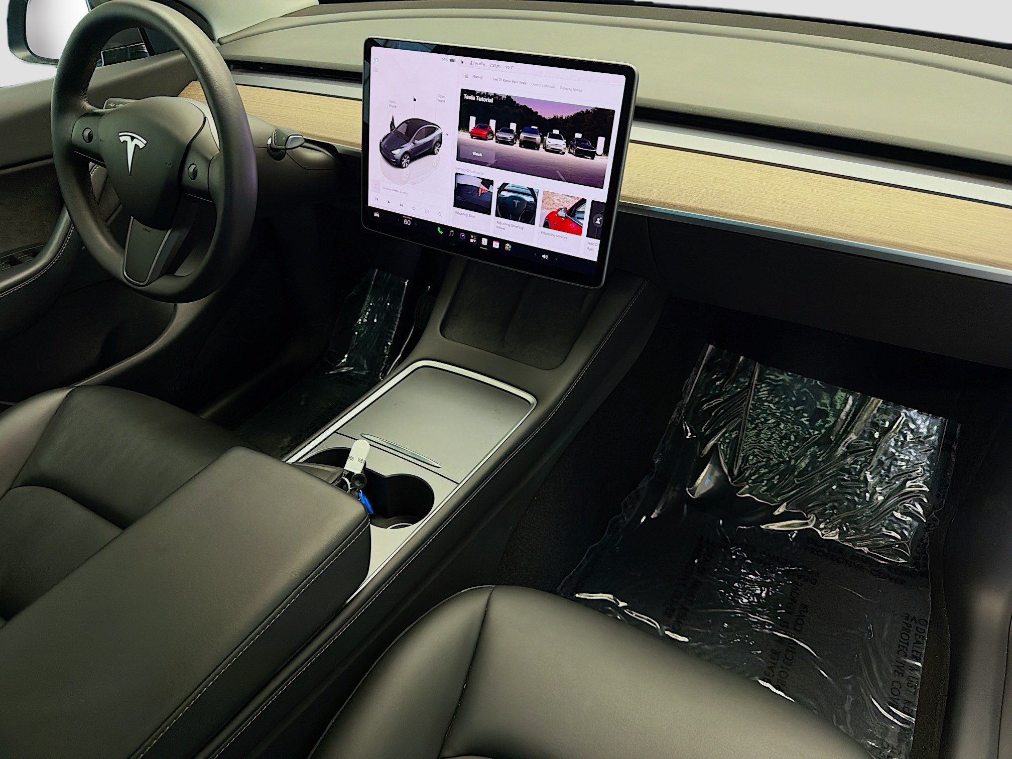 Used 2022 Tesla Model Y Long Range AWD/4WD image 12