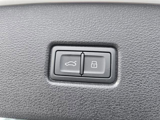 New 2025 Audi Q5 2.0T Premium Plus AWD/4WD image 15