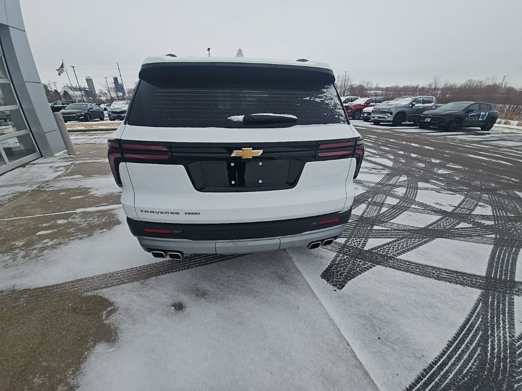 Certified 2025 Chevrolet Traverse LT image 6