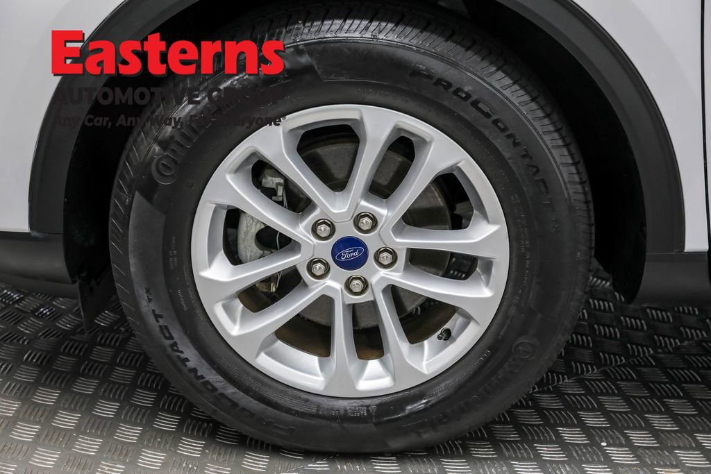 Used 2022 Ford Escape SE image 31