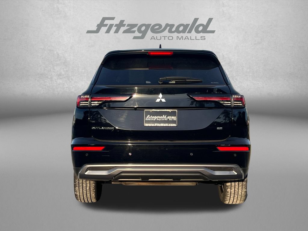 Used 2025 Mitsubishi Outlander SE AWD/4WD image 7