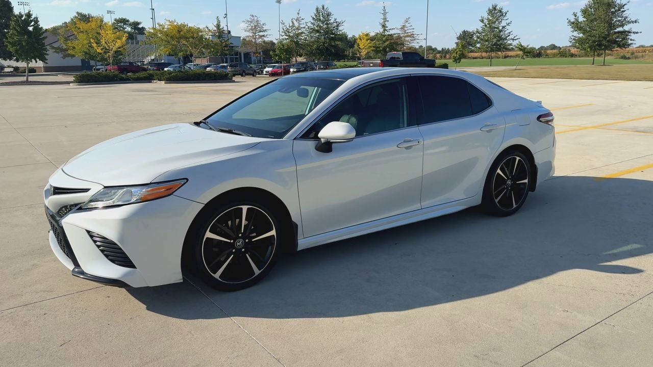 Used 2020 Toyota Camry XSE image 4
