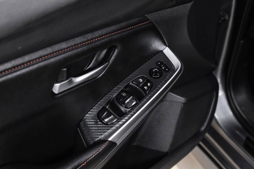 Used 2023 Nissan Sentra SR w/ Trunk Package image 41