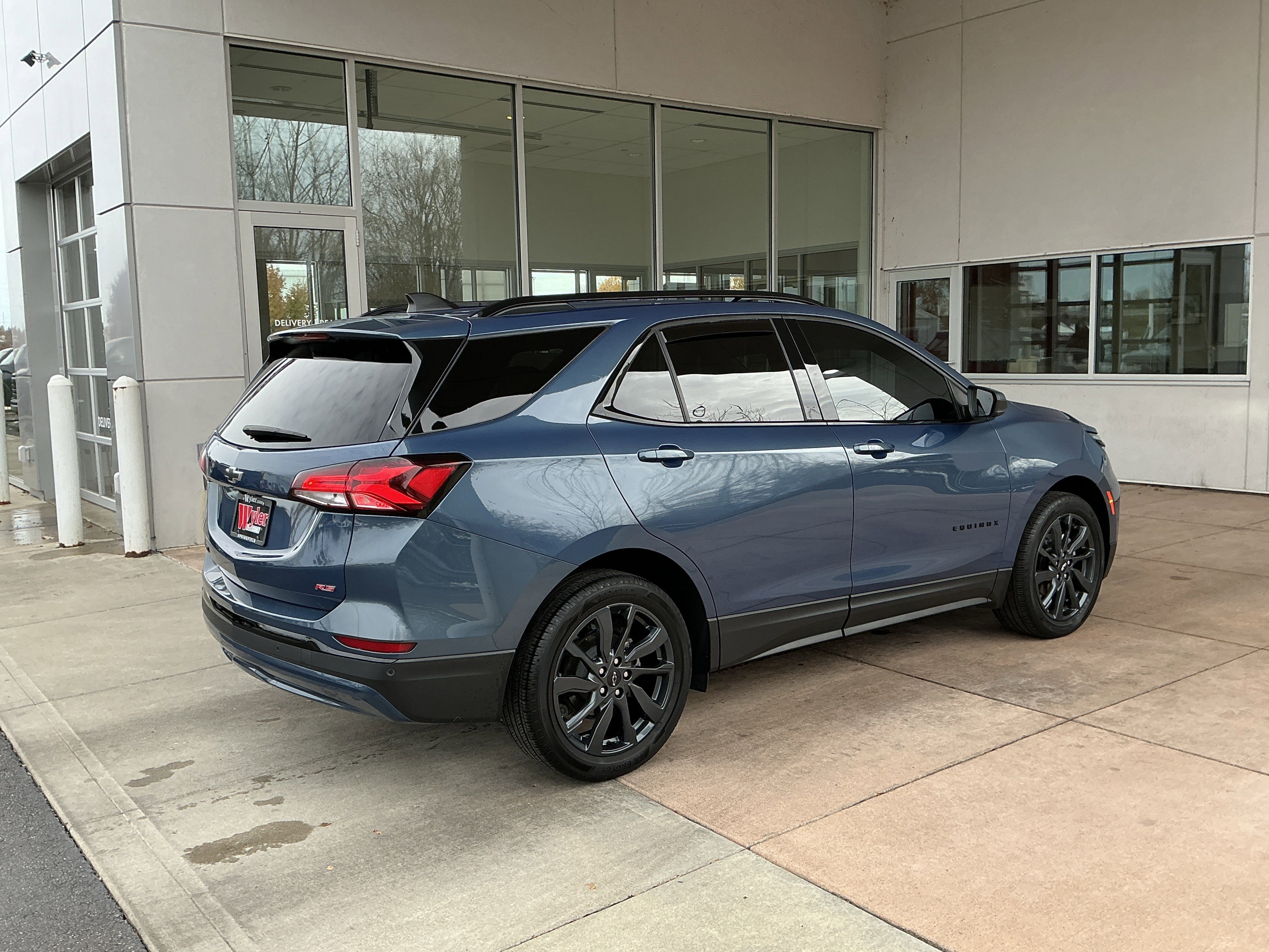 Used 2024 Chevrolet Equinox RS image 22
