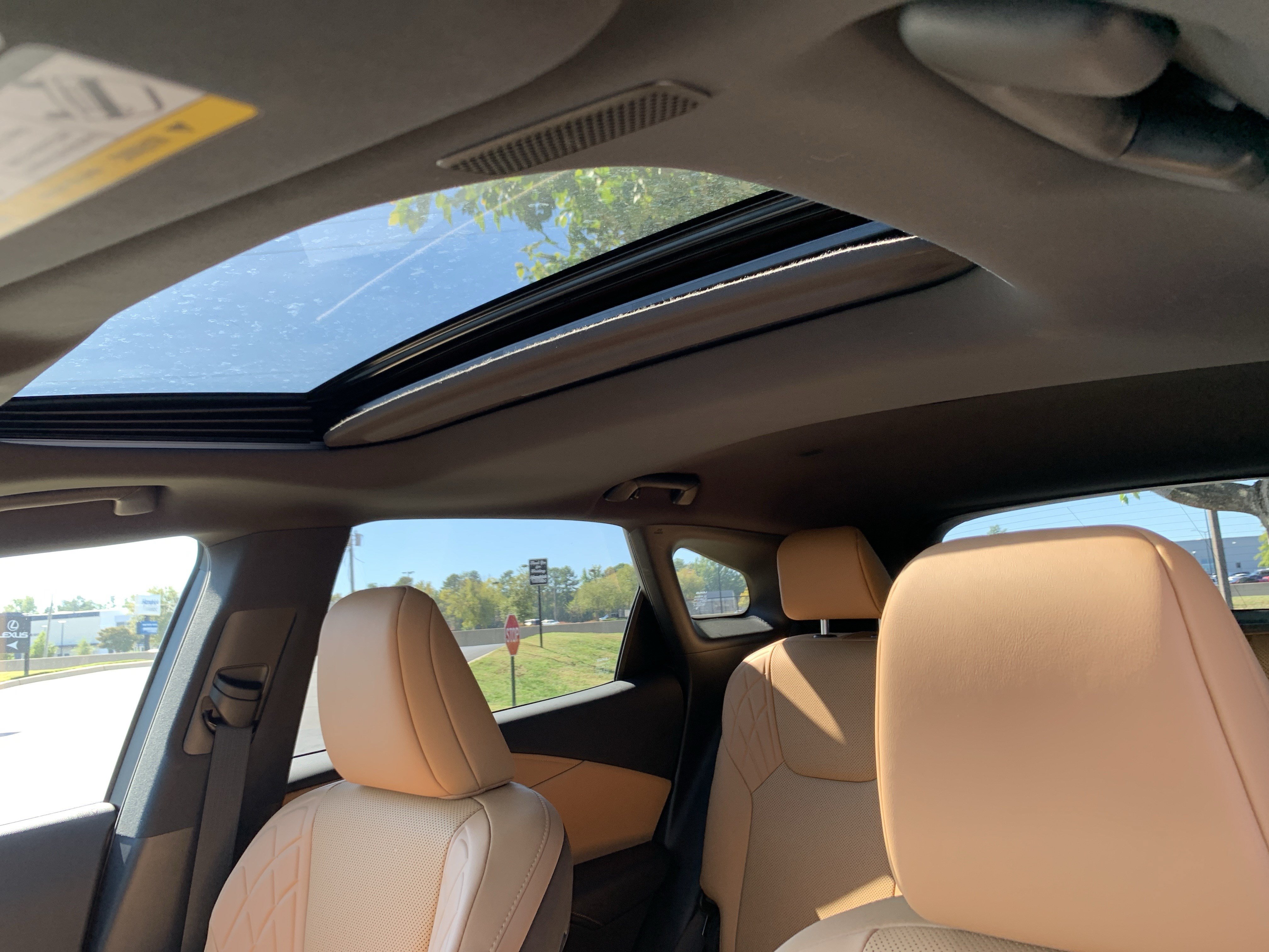 Used 2026 Lexus RX 350 Premium w/ Accessory Package (Z1) FWD image 28