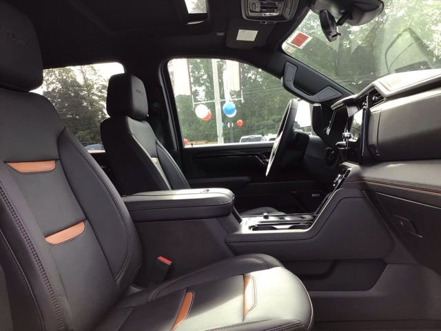 New 2026 GMC Sierra 2500 AT4 w/ AT4 Premium Plus Package AWD/4WD image 25