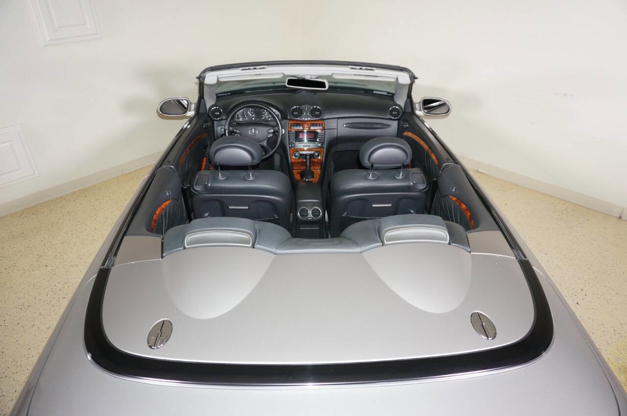 Used 2005 Mercedes-Benz CLK 500 Cabriolet image 8
