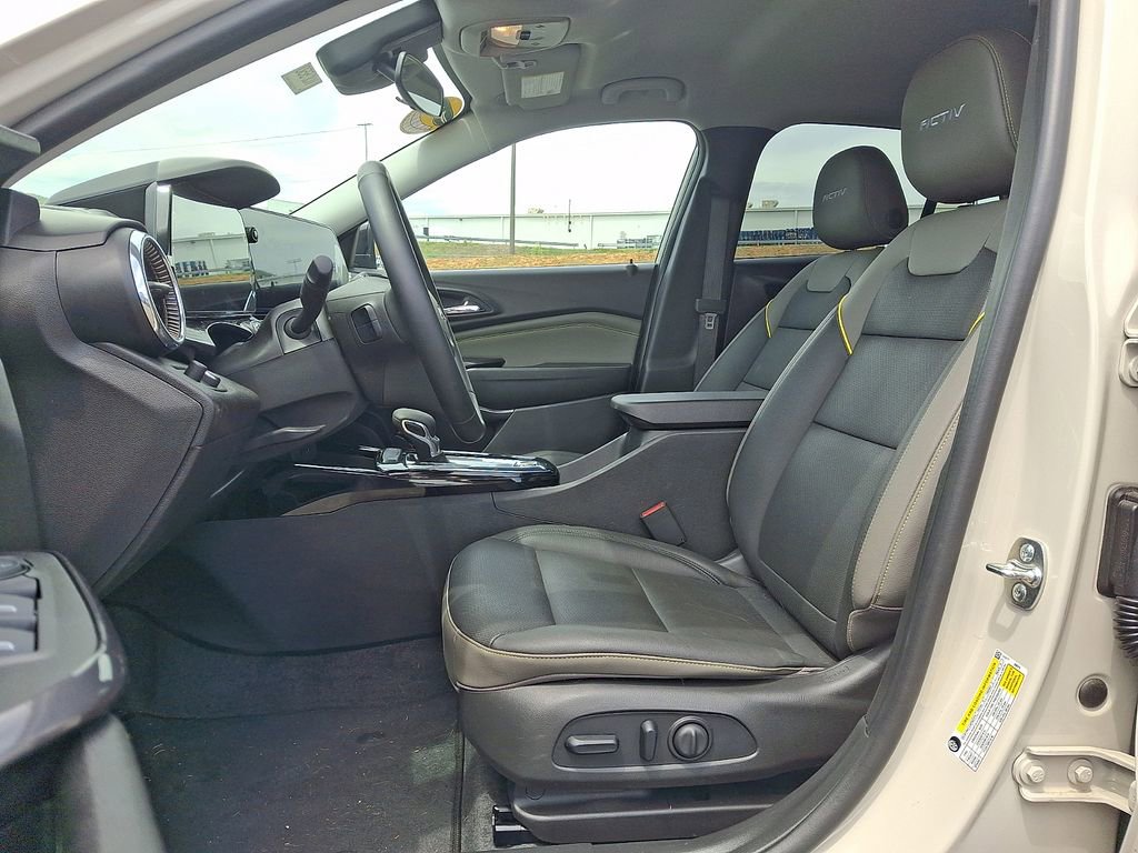 New 2026 Chevrolet Trax ACTIV w/ Driver Confidence Package FWD image 6
