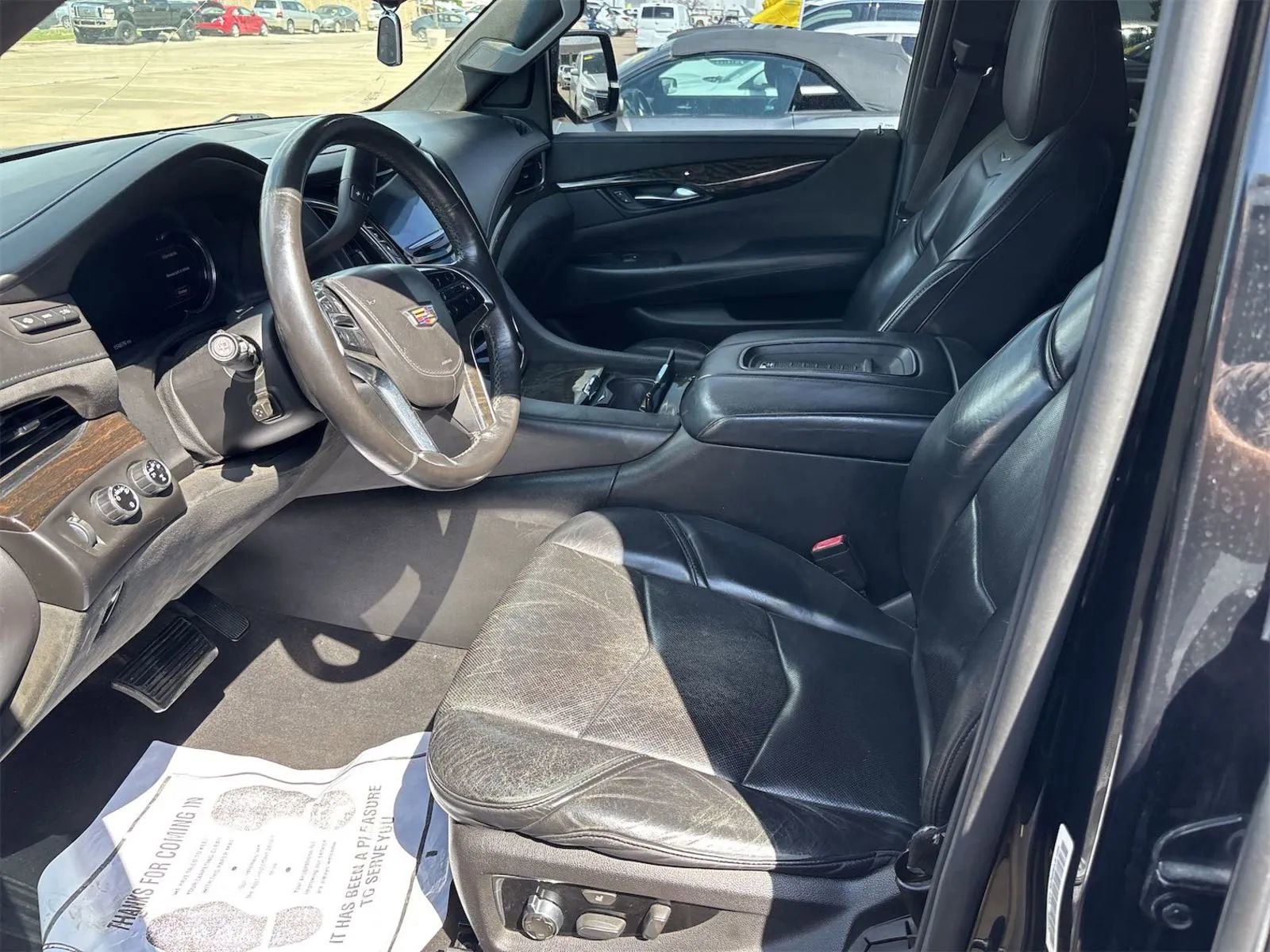 Used 2016 Cadillac Escalade ESV Platinum AWD/4WD image 7