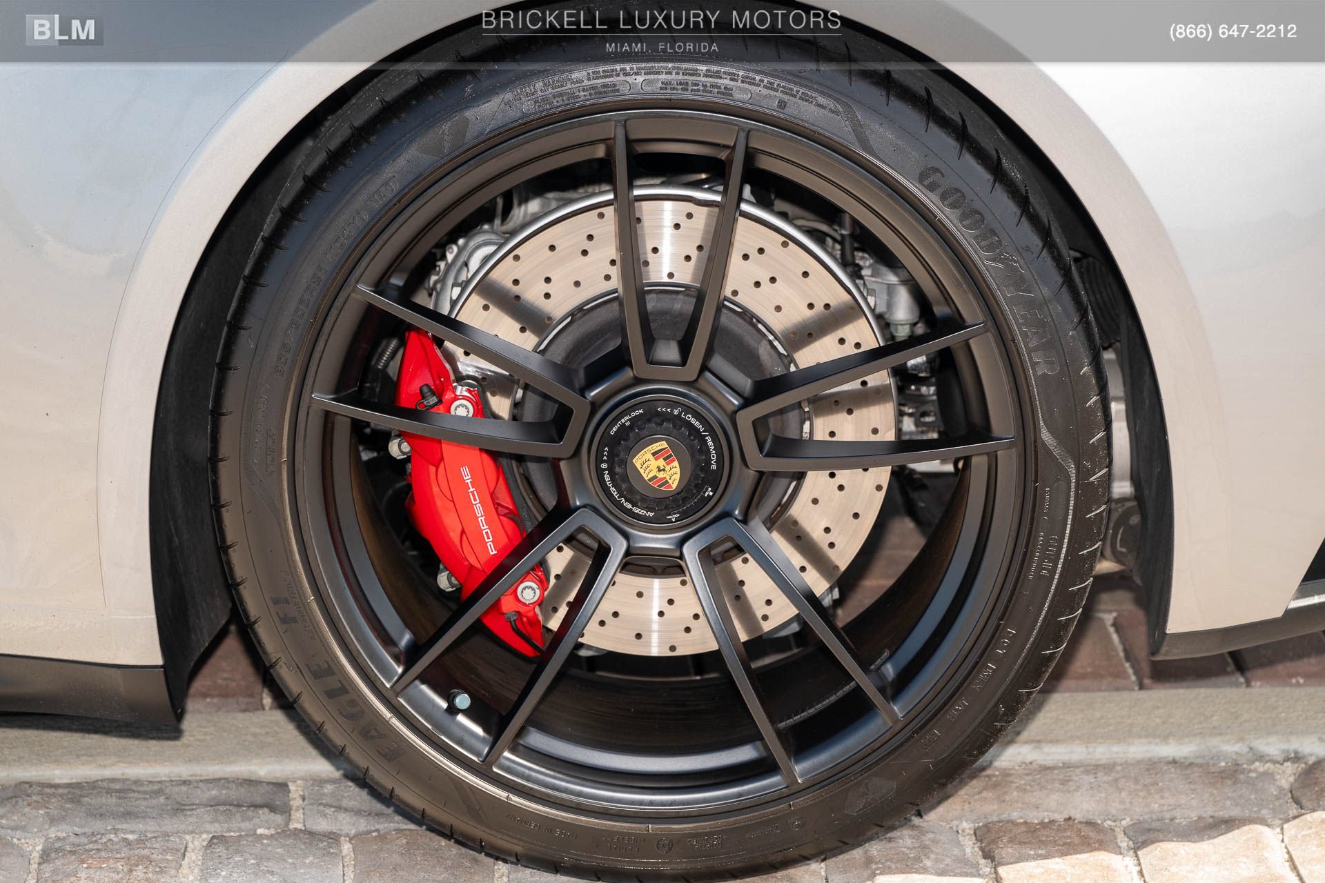 Used 2023 Porsche 911 Carrera GTS w/ Premium Package RWD image 37