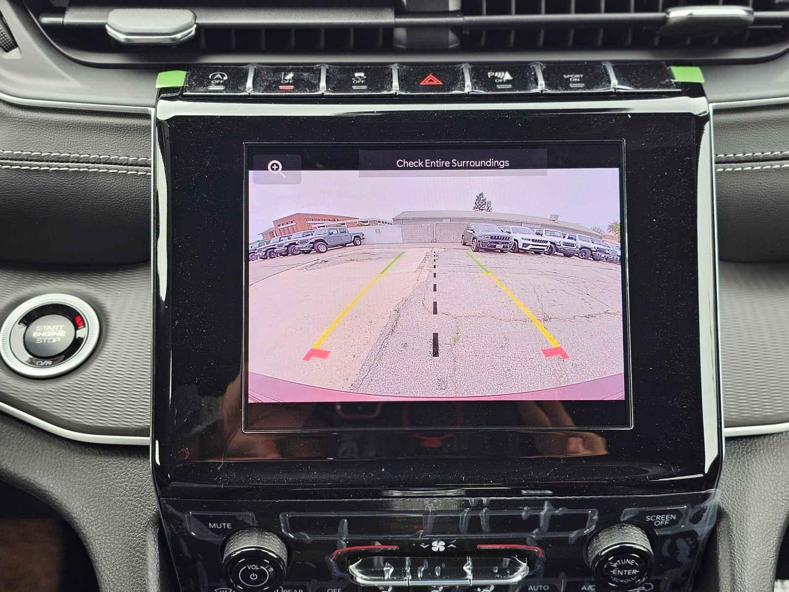New 2026 Jeep Grand Cherokee Laredo RWD image 12