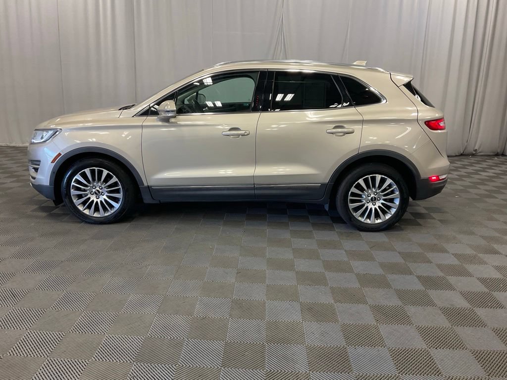 Used 2017 Lincoln MKC Reserve FWD image 13