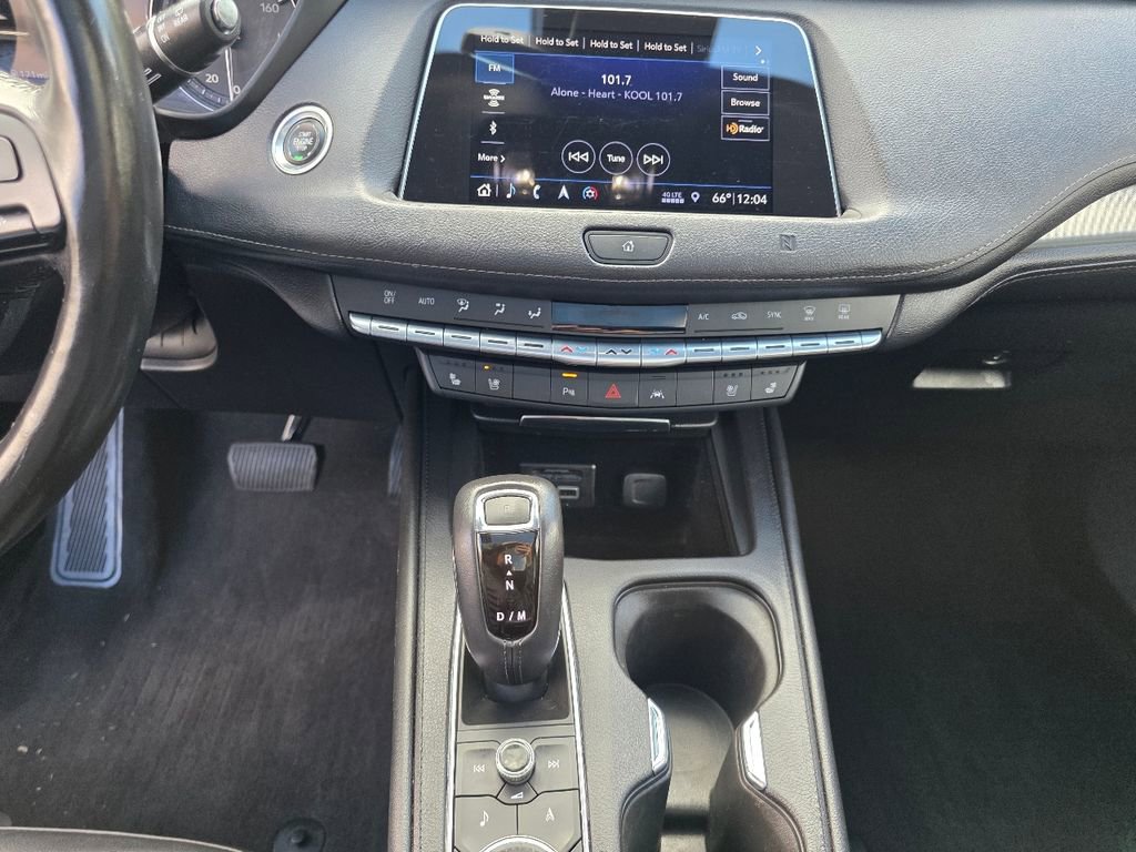 Used 2019 Cadillac XT4 Premium Luxury image 33