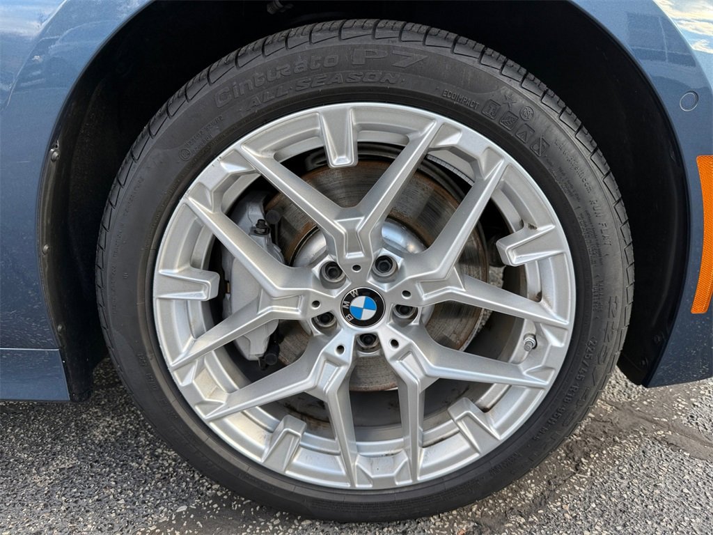 Certified 2025 BMW 330i xDrive Sedan w/ Premium Package image 18