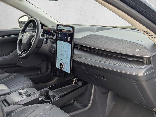 Used 2021 Ford Mustang Mach-E Premium image 23