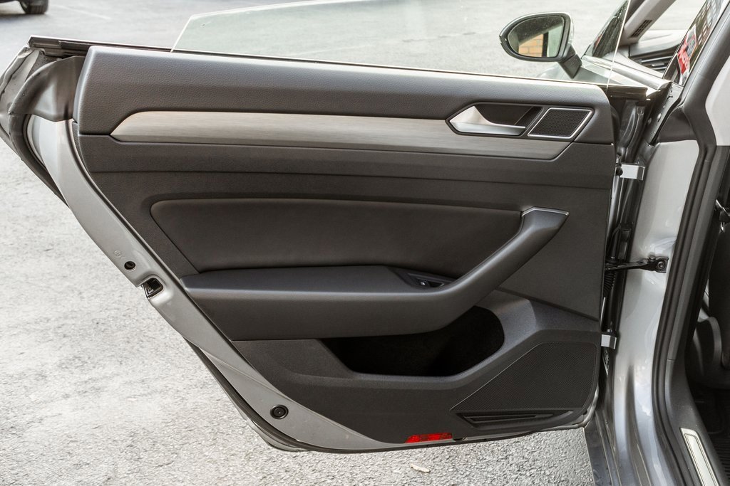 Used 2020 Volkswagen Arteon SE image 24