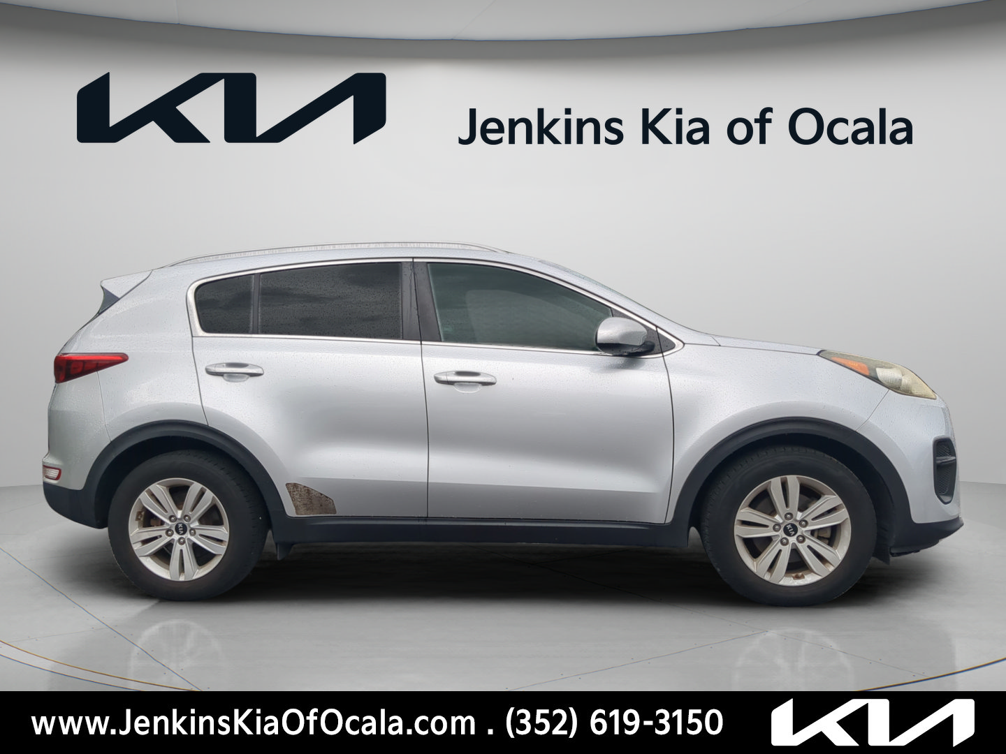 Used 2017 Kia Sportage LX w/ LX Popular Package FWD image 2
