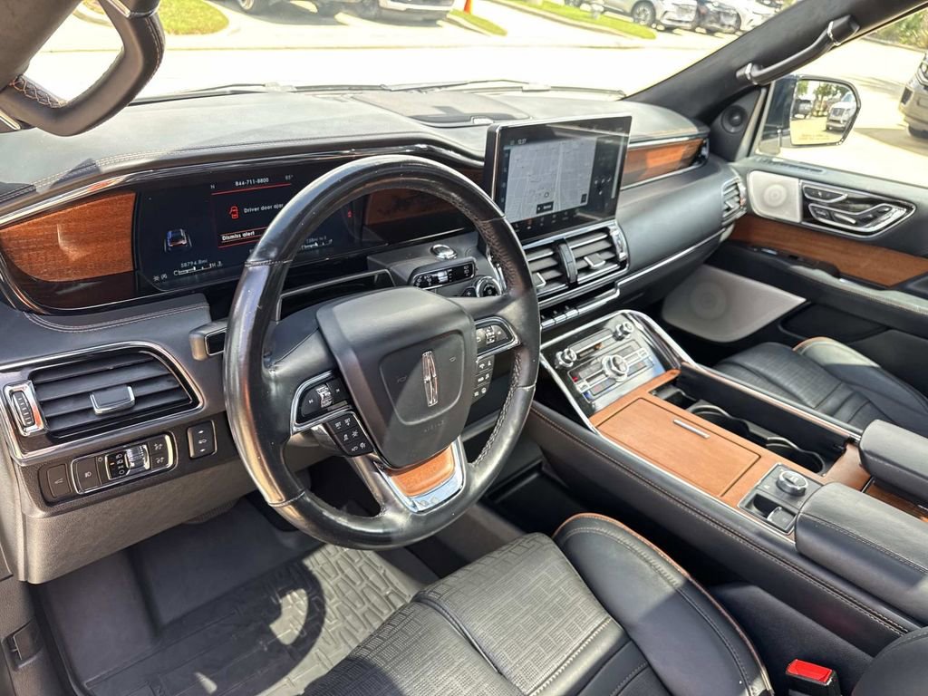 Certified 2023 Lincoln Navigator Black Label image 20