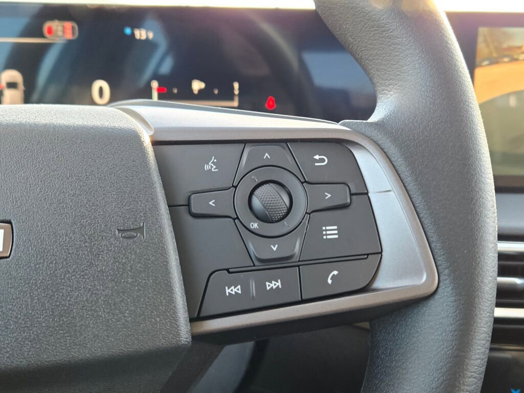 New 2026 Nissan Sentra SV w/ Floor Mat Package FWD image 28